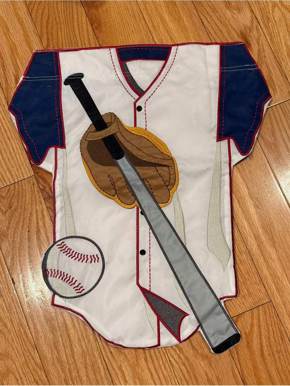 Outdoor baseball decorative flag embroidered baseball jersey and glove